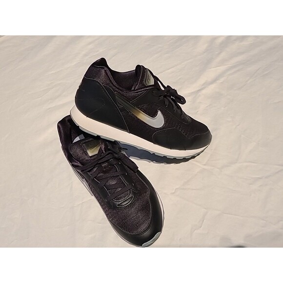 Nike Womens Outburst Premium AQ0086-001 Black Casual Shoes Sneakers US 8 - Picture 4 of 8